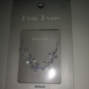 WHITE GOLD PLATED NECKLACE